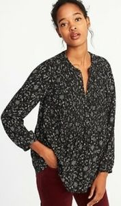 Black and White Floral Pintuck Tunic or Dress